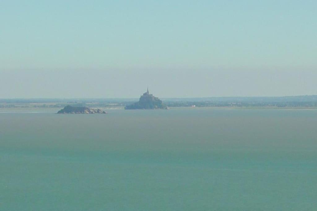 Maison Vue Sur Le Mont Saint Michel Et Sa Baie Champeaux Exterior photo